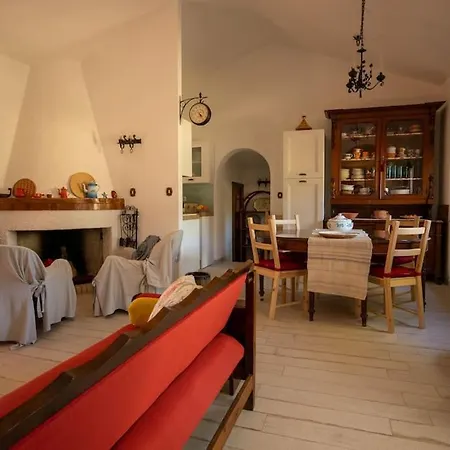 I Pini 50 Mt Dalla Holiday home Torre delle Stelle
