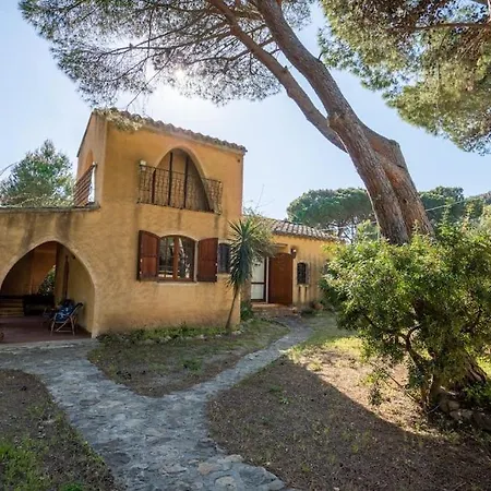 I Pini 50 Mt Dalla Prázdninový dům Torre delle Stelle